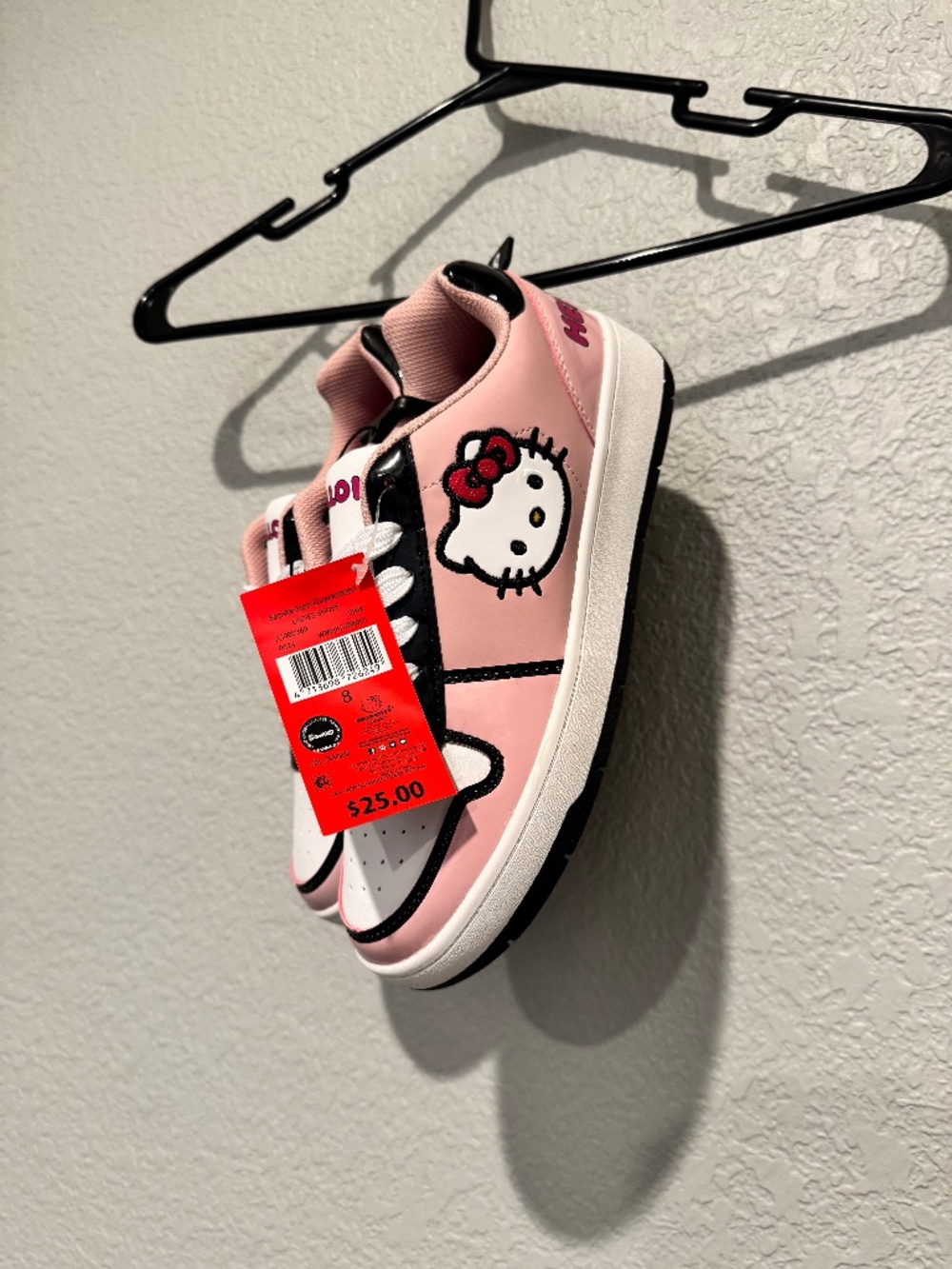 Women’s new hello Kitty, tennis shoes